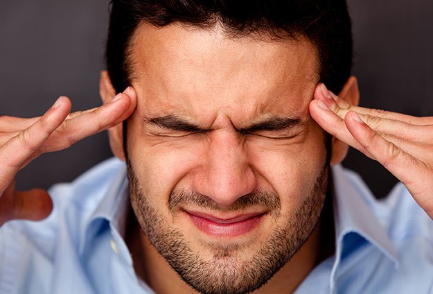 Baş ağrısının dərmansız müalicəsi: 10 effektli üsul 