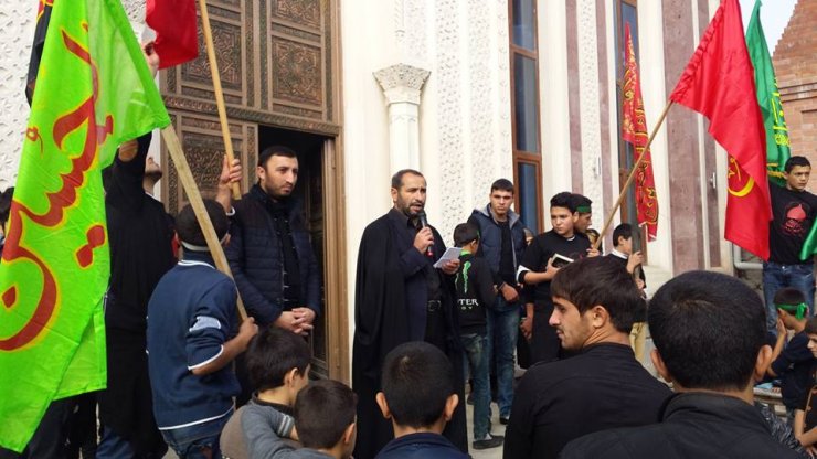 Gürcüstanın Qardabani şəhərində Tasua yürüşü baş tutdu (Foto)