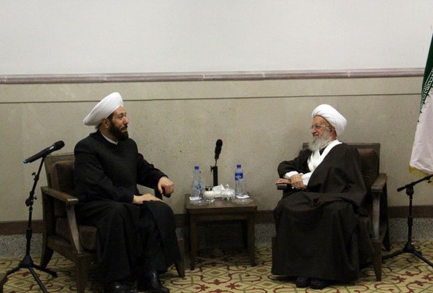 Suriyanın baş müftisi "anti-vəhhabi" konfranslara görə Ayətullah Şiraziyə təşəkkür etdi 