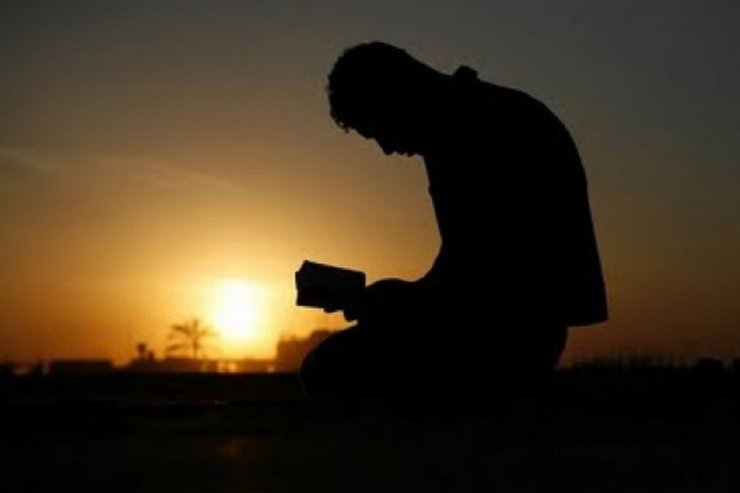 Müztər kimdir? Niyə Allah Təala müztərin duasını yerinə yetirir?