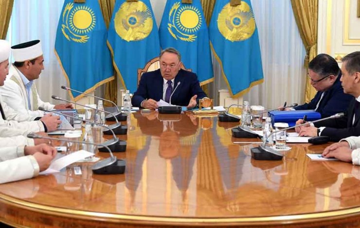 Qazaxıstan prezidenti sələfilik təhlükəsindən danışdı