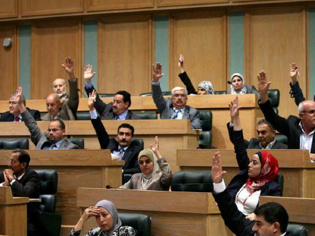 İordaniyalı deputatlar İsrail rejimindəki səfirlərini geri çağırır