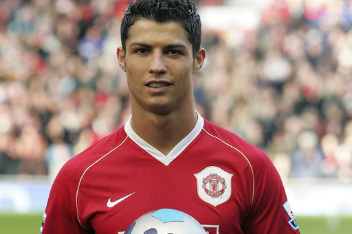 Ronaldo karantində olduğu müddətdə Qurani-Kərim oxuyub