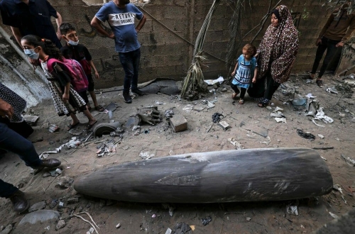 İsrail rejimi Qəzzaya bir tonluq bombalarla hücum edir