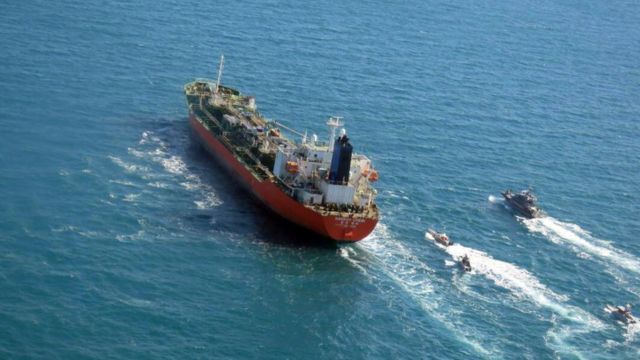 İranın üçüncü neft gəmisi Livana yola düşdü