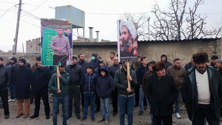 Gürcüstanda azərbaycanlılar yaşayan kənddə etiraz aksiyası keçirilib (Foto)