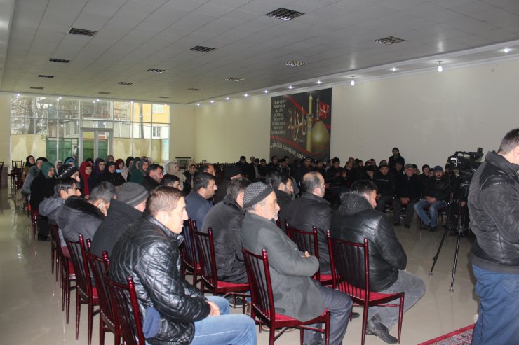 “İnsan əməllərinə Quranın  fəlsəfi baxışı” adlı elmi seminar qeyd olundu (Foto)