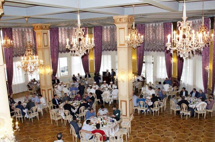 AYƏTULLAH SİSTANİNİN NÜMAYƏNDƏSİ BATUMİDƏ GÜRCÜ MÜSƏLMANLARI İLƏ GÖRÜŞDÜ (FOTO) AYƏTULLAH SİSTANİNİN NÜMAYƏNDƏSİ BATUMİDƏ GÜRCÜ MÜSƏLMANLARI İLƏ GÖRÜŞDÜ (FOTO)
