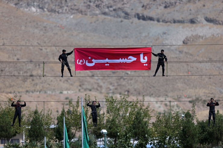 Ayətullah Xamenei: `Əgər güzəştə gedərsək, düşmən daha çox şey istəyəcək` - FOTO