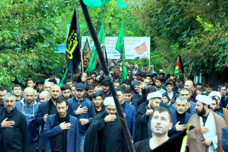 Marneuli şəhərində möhtəşəm "Tasua" yürüşü keçirildi (Foto)