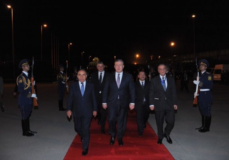 Gürcüstan baş nazirinin Azərbaycana səfəri başa çatıb