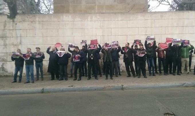 “Maarifçiliyə Dəvət” İB-in üzvləri ABŞ səfirliyi qarşısında etiraz aksiyası keçiriblər