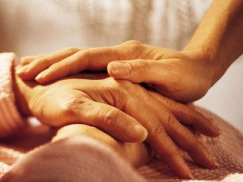 Valideynə yaxşılıq etmək – günahların bağışlanma səbəbidir