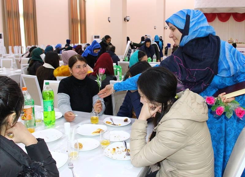 “Müsəlman Qadınlar İcması”nın təşkilatçılığı Fatimeyi Zəhranın (s.ə) mövludu münasibəti ilə tədbir keçirildi (Foto)