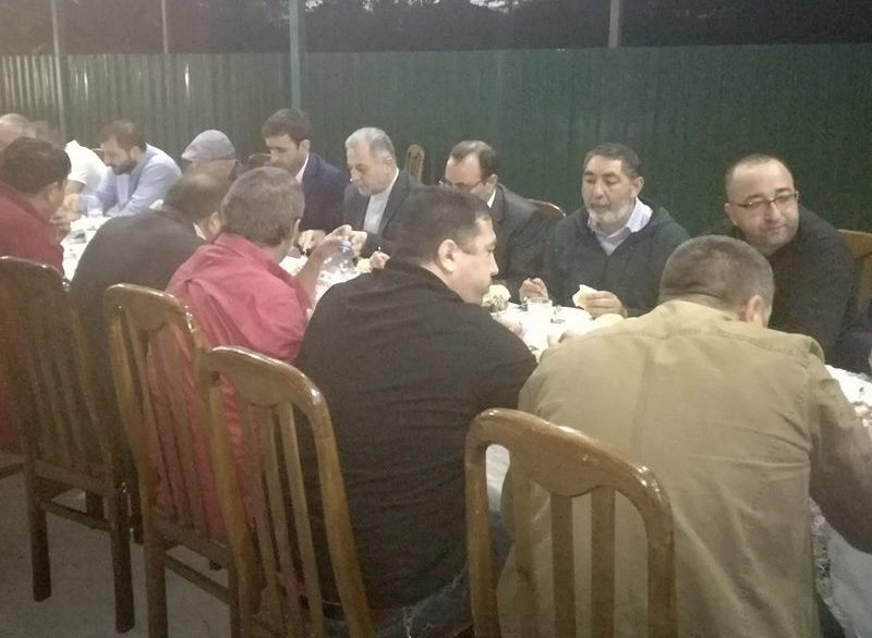 Seyidlər ziyarətgahında iftar süfrəsi təşkil olundu (Foto)