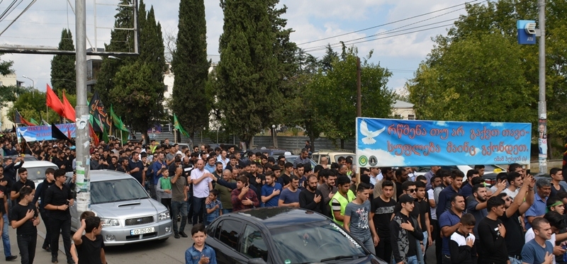 İzdihamlı "Tasua" yürüşü keçirildi (Foto)