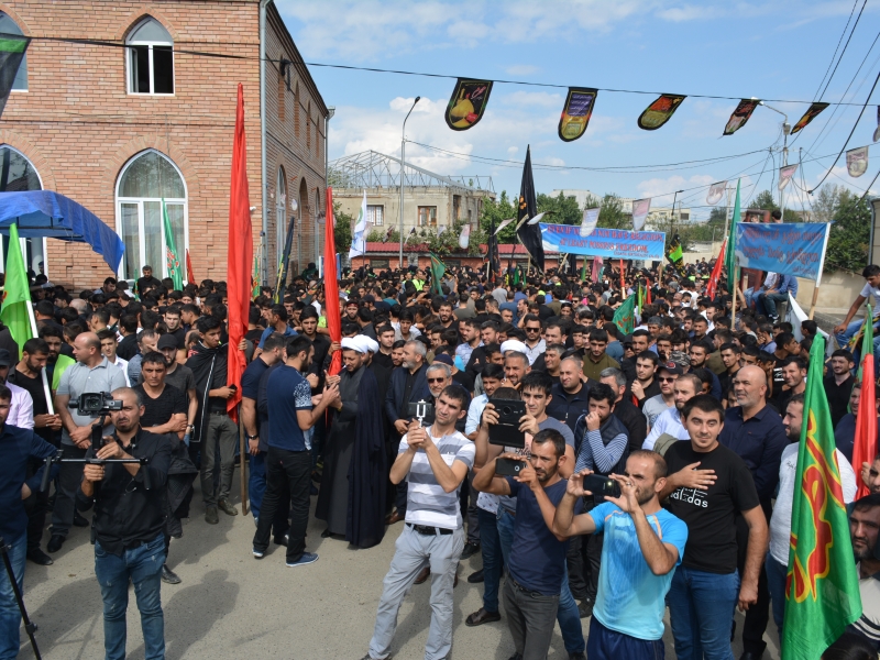 İzdihamlı "Tasua" yürüşü keçirildi (Foto)