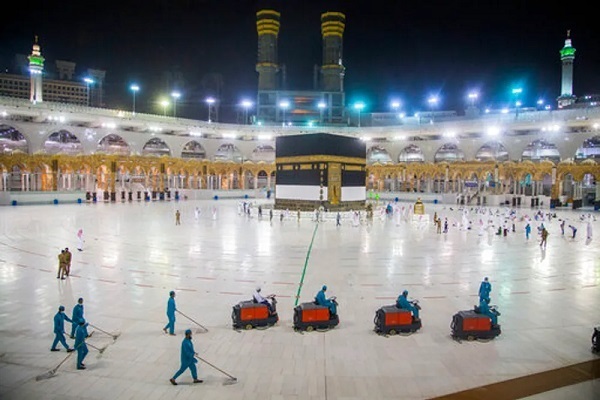 Səudiyyə məscidlərindən azan səsinə məhdudiyyətlərin tətbiqi