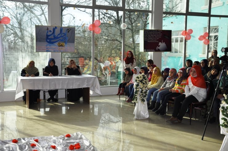 Bu gün Peyğəmbər (s) və İmam Sadiqin (ə) mübarək mövludları münasibəti ilə şeir müsabiqəsi keçirildi