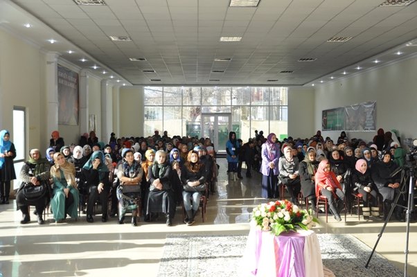 Bu gün Əhli-Beyt (ə) cəmiyyətində “Bu günün qadını” adlı elmi və mədəni seminar qeyd olundu. foto-video