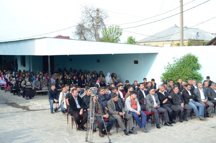 Bu gün İmam Əlinin (ə) mövlud bayramı qeyd olundu