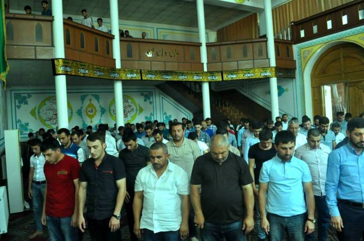 Gürcüstanda, İmam Əli(ə) Məscidinin növbəti Cümə namazı- Video-foto