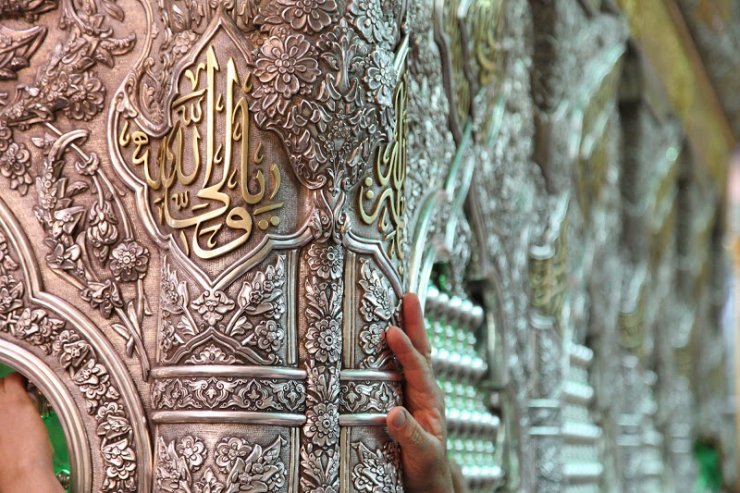 «Qəribçilikdə müşkülün həlli»