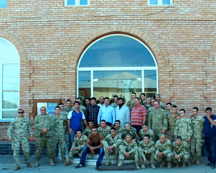 Gürcüstanın İmam Əli(ə) məscidində növbəti cümə namazı qılındı-Foto