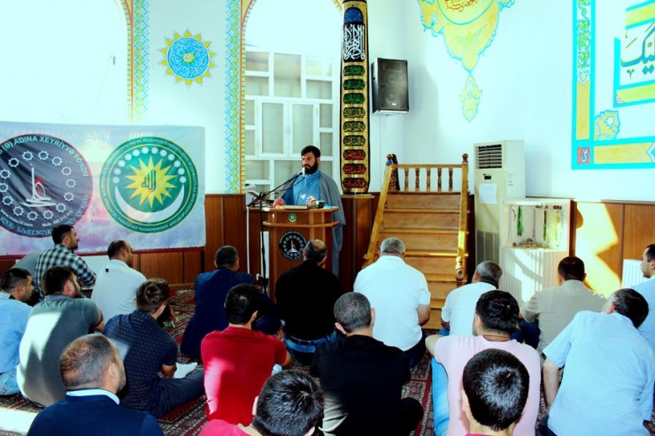 Gürcüstanda Müsəlmanlar bayram namazı qıldılar-Foto