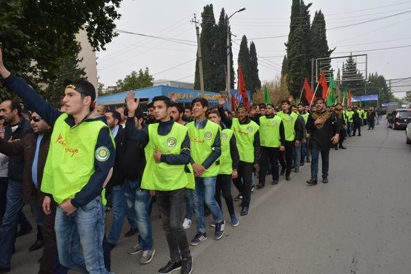 Marneuli şəhərində Tasua günü münasibəti ilə möhtəşəm yürüş keçirildi (Foto-Video)