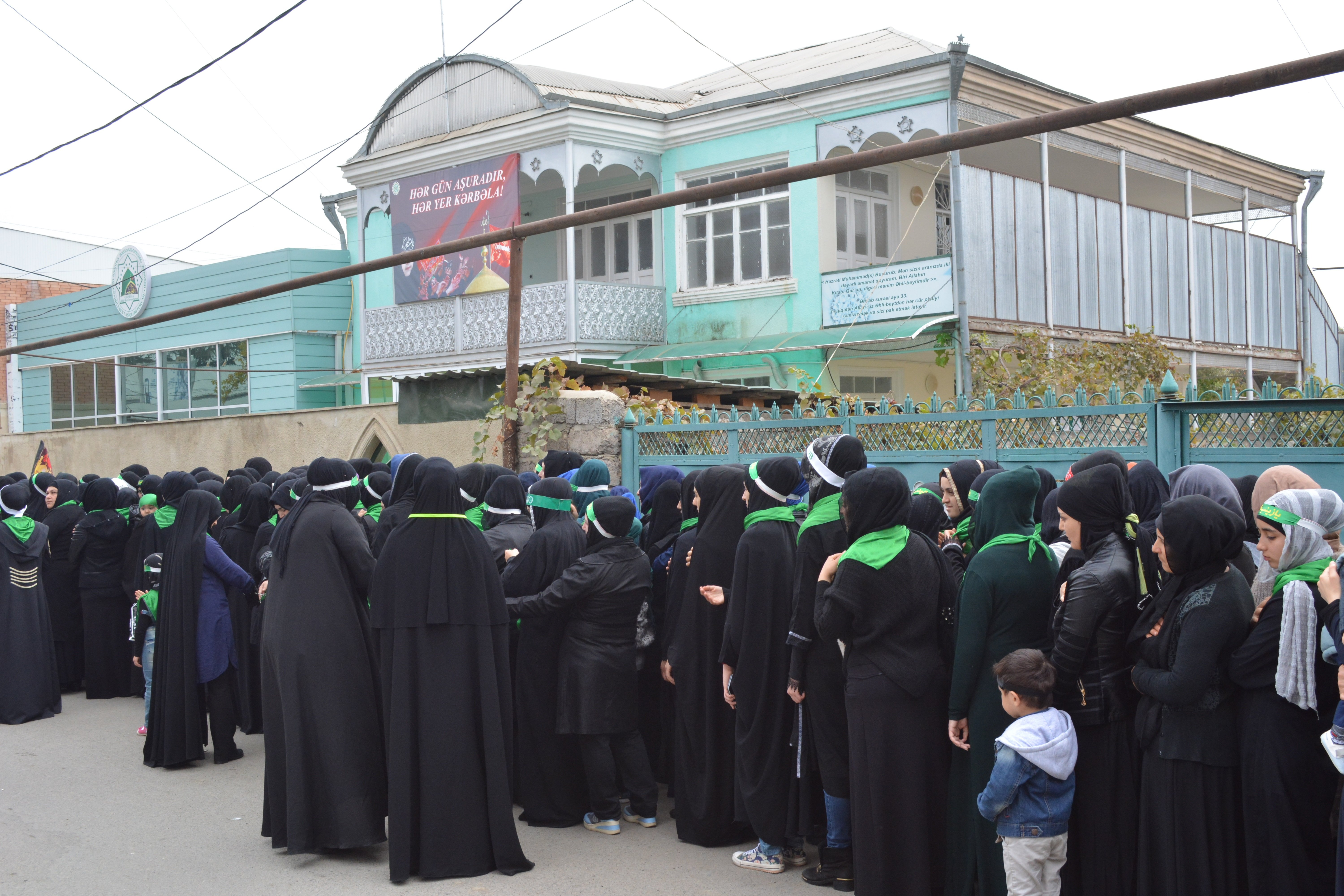 Marneuli şəhərində Tasua günü münasibəti ilə möhtəşəm yürüş keçirildi (Foto-Video)