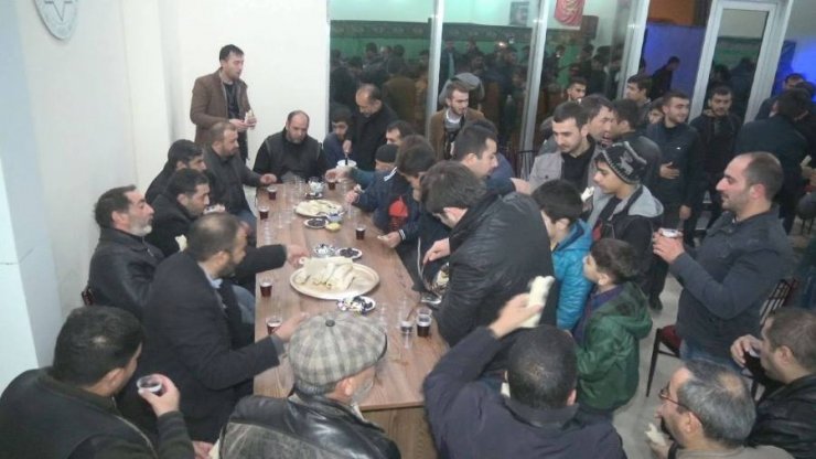 Ötən gecənin qonağı Kərbəlayi Kamran Məmmədov idi (Foto)