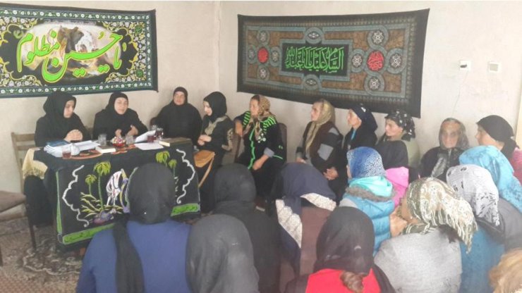 “Zeynəb(s.ə)” Qadınlar Birliyinin təşkilatçılığı ilə Marneuli şəhər Qasımlı kəndində Kərbəla şəhidləri üçün əza məclisi təşkil olundu (Foto)