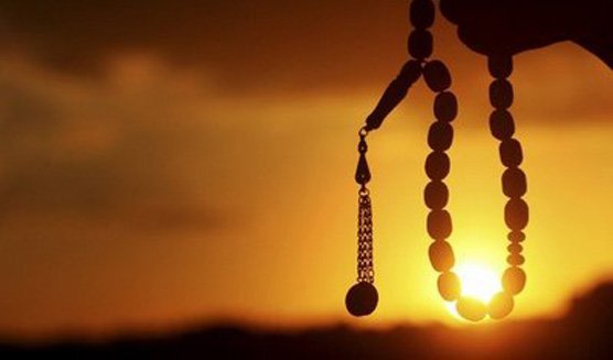 Seyidlərə hörmətin səbəbi nədir? Dünya və axirətdə seyidlərlə qeyri seyidlərin fərqi varmı?