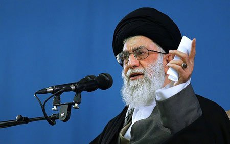 Allaha duasız, diqqətsiz və təvəssülsüz irəli getmək olmaz