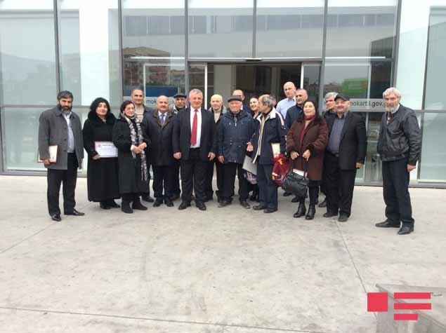 Kvemo Kartli bölgə qubernatoru azərbaycanlı ziyalılarla görüş keçirib (Foto)