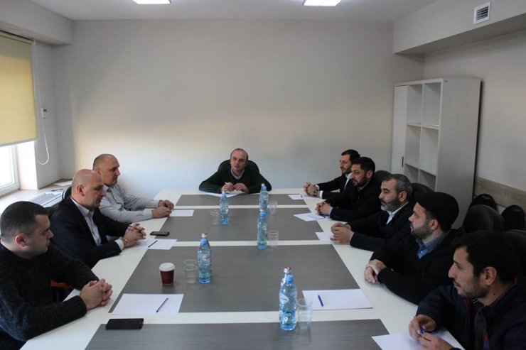 Gürcüstanda dövlət və ruhanilər arasında dini məsələlər haqqında müzkirə olub (Foto)