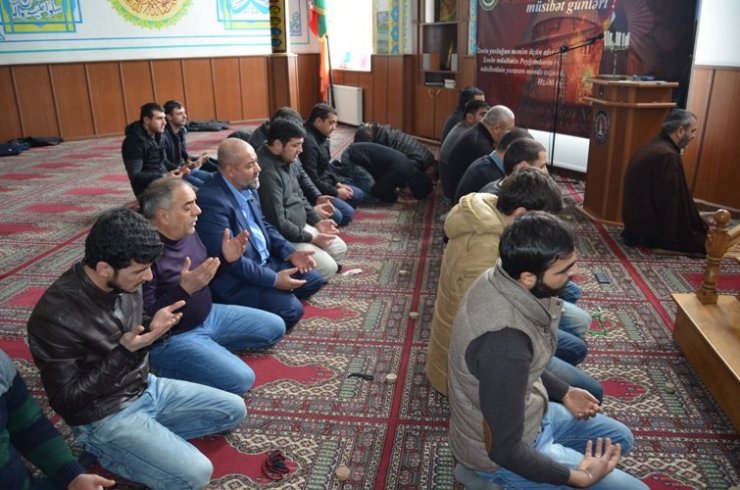 Məhdi Aksu Əhli Beyt (ə) Cəmiyyətində qonaqdır (10-03-2015)