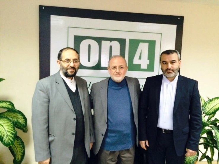 Əhli-Beyt (ə) Cəmiyyətinin sədri Hacı Rasim Məmmədov "Kevser" nəşriyyatını və Kanal on4-ü ziyarəti (12-01-2015)