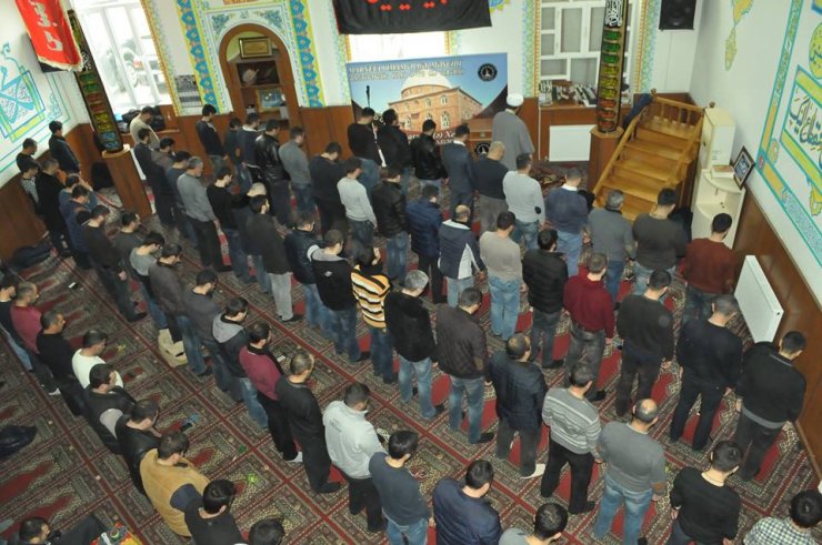 Növbəti Cümə namazı qılındı (Foto)