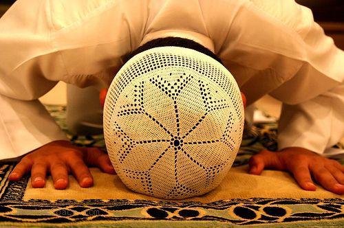 Rəğaib gecəsinin namazını qılana Peyğəmbərimiz (s) Allahın bağışlamasını vəd etmişdir