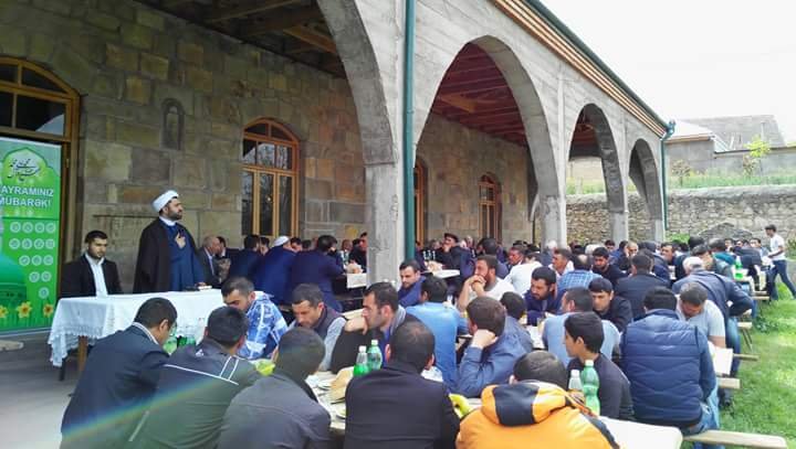 BOLNİSİNİN FAXRALI KƏNDİNDƏ HZ. İMAM ƏLİNİN (Ə) TƏVƏLLÜDÜ QEYD OLUNDU (Foto)