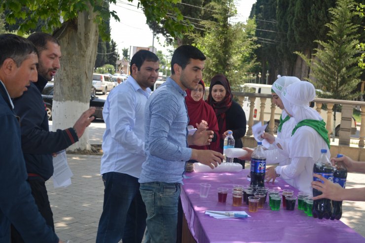 “Əhli-Beyt (ə)" Cəmiyyəti təşkilatçılığı ilə bu gün Marneuli şəhərində su aksiyası keçirildi (Foto)