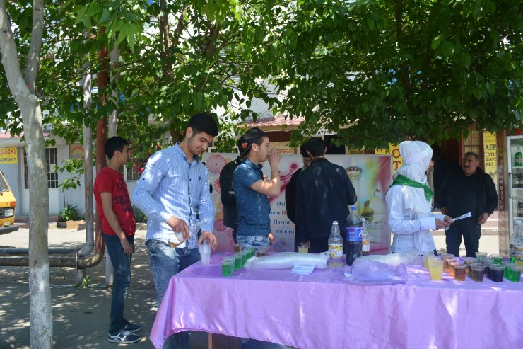 “Əhli-Beyt (ə)" Cəmiyyəti təşkilatçılığı ilə bu gün Marneuli şəhərində su aksiyası keçirildi (Foto)