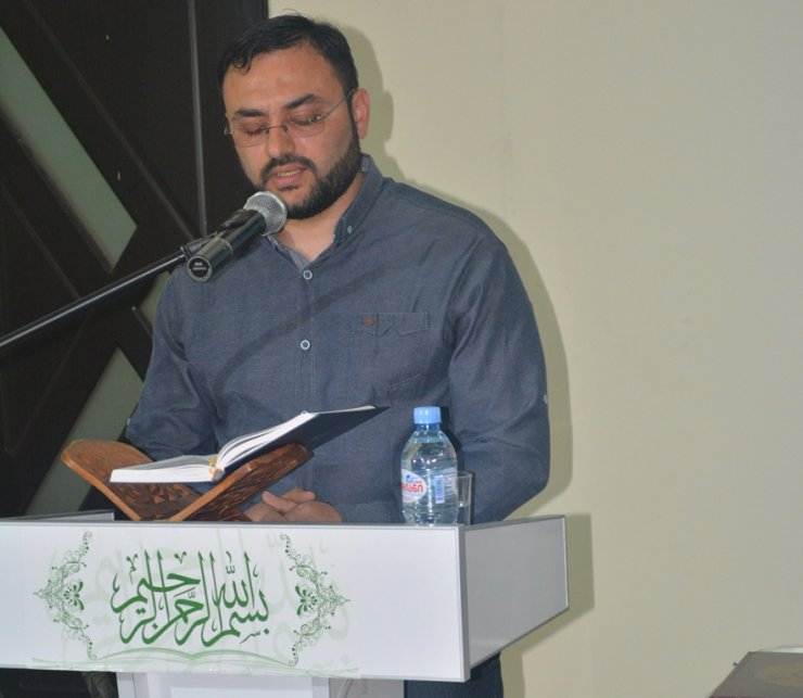 Gürcüstan Əhli-Beyt (ə) cəmiyyəti "Məhdəviyyat" mövzusunda elmi seminar keçirdi (Foto)