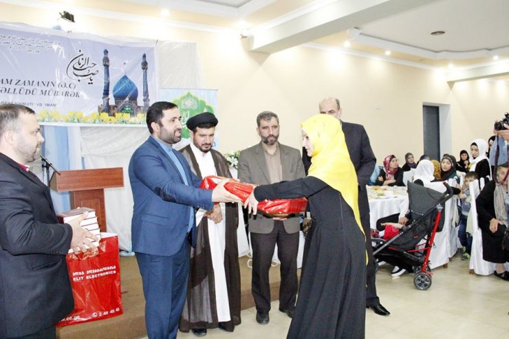 QARDABANİ ŞƏHƏRİNDƏ HZ. İMAM MEHDİNİN (Ə) MÖVLUDU KEÇİRİLDİ (FOTO)