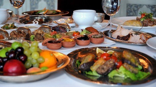 Ramazanda belə QİDALANIN