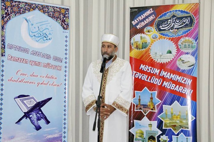 GÜRCÜSTANDA HZ. İMAM HƏSƏNİN (Ə) TƏVƏLLÜD MƏRASİMİ İFTAR ZAMANI KEÇİRİLİB (FOTO)