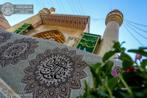 Qədir Xum bayramı münasibətilə Həzrəti İmam Əlinin (ə) hərəmi bəzədilir (Foto)
