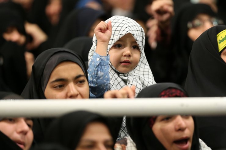 Qədir-Xum münasibəti ilə Ali Rəhbər minlərlə insanı qəbul edib- FOTO
